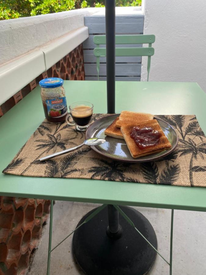 Studio Terrasse, Intra-Muros, Climatise Avec Wifi Avignon Extérieur photo